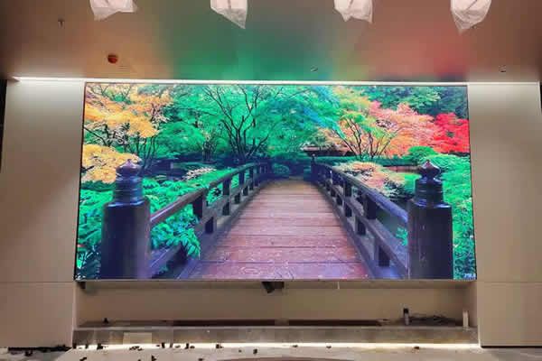 P0.9和P1.25間距的LED顯示屏差別大不大？